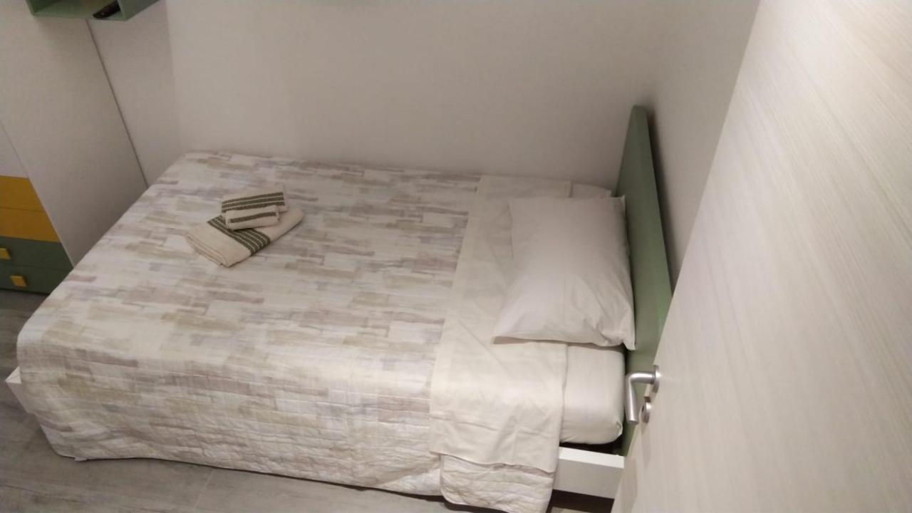 B&B Hibiscus Porto SantʼElpidio Εξωτερικό φωτογραφία